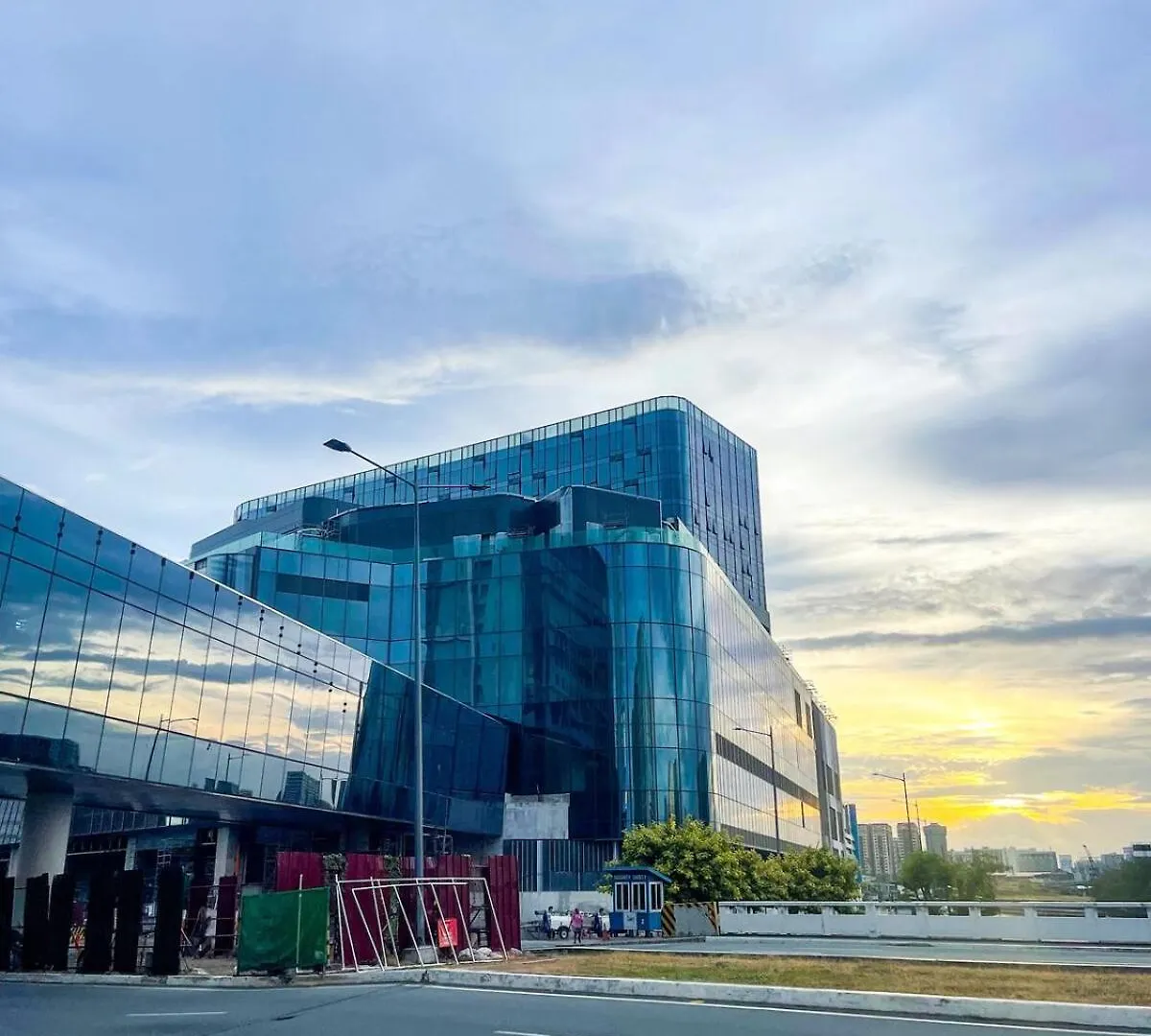 Apartment 1Br Executive Suite Beside Okada & Solaire - 4Pax Manila
